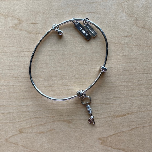 Lia Sophia Bracelet - Picture 1 of 1